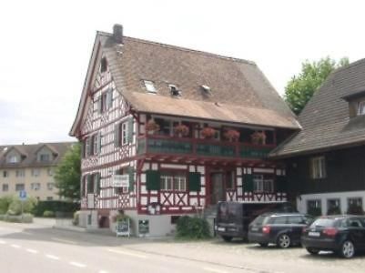 Hotel Restaurant Pizzeria Rotes Haus Münsterlingen エクステリア 写真