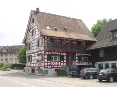 Hotel Restaurant Pizzeria Rotes Haus Münsterlingen エクステリア 写真