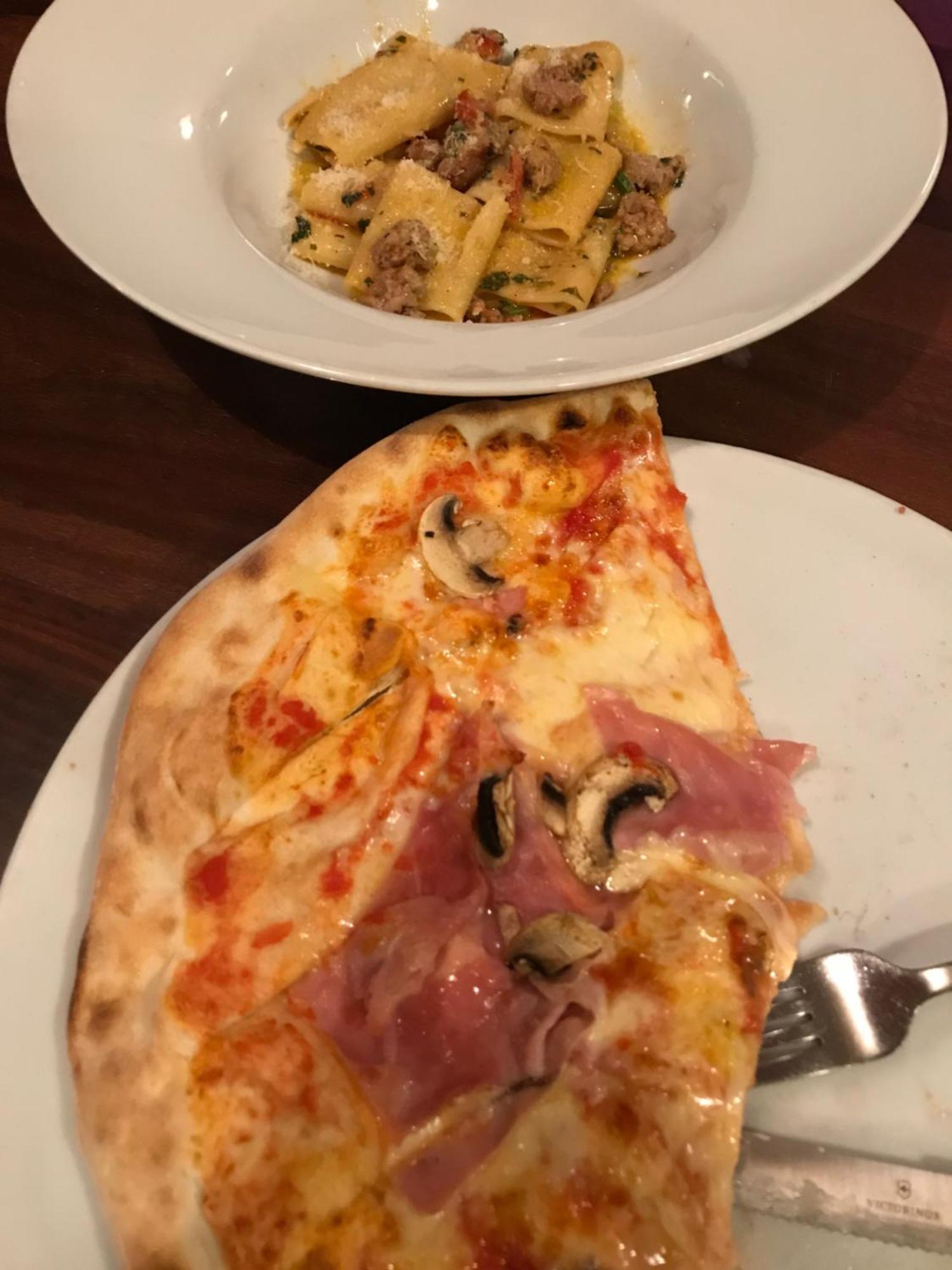Hotel Restaurant Pizzeria Rotes Haus Münsterlingen エクステリア 写真
